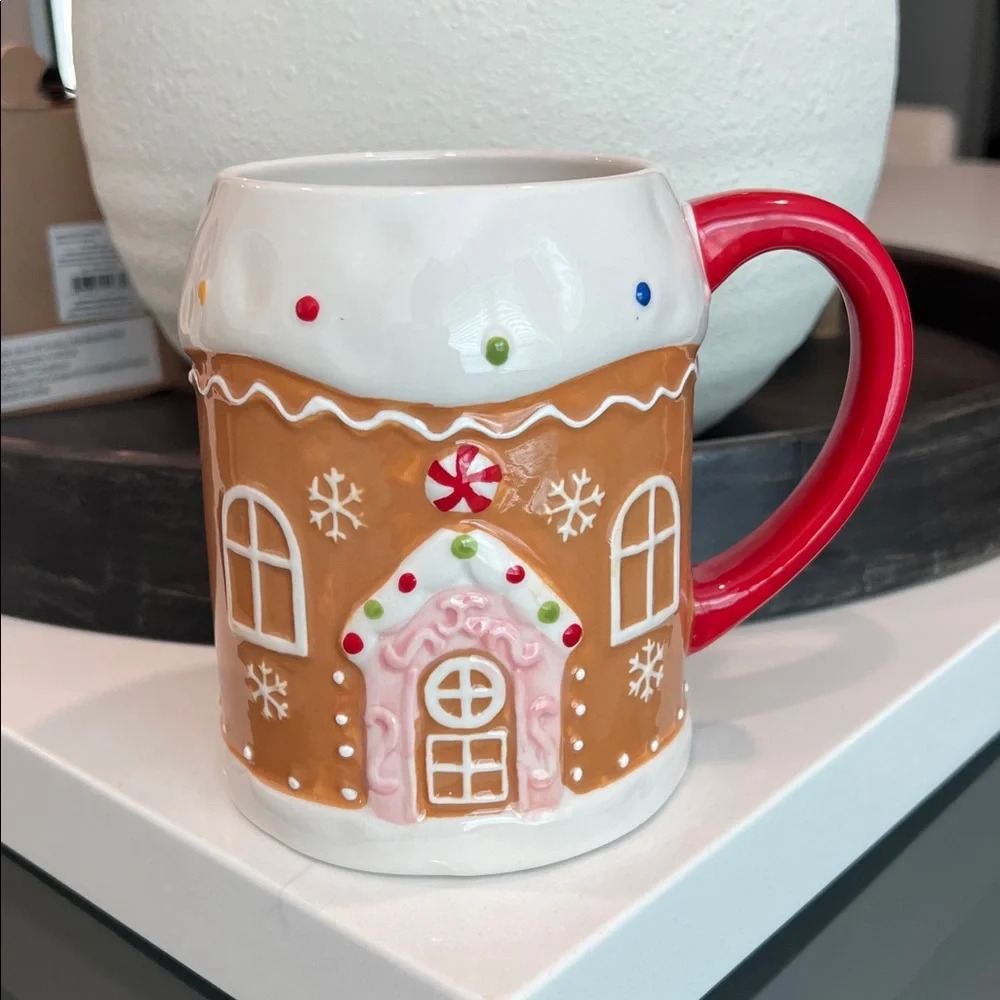 Cute. LARGE 🎅🏻 MUG..
